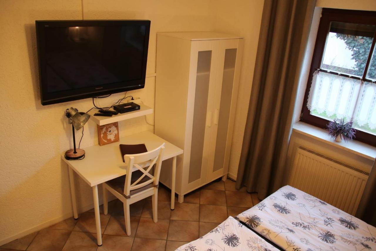 Gaeste Apartement Casa Luber Thalmassing  Extérieur photo