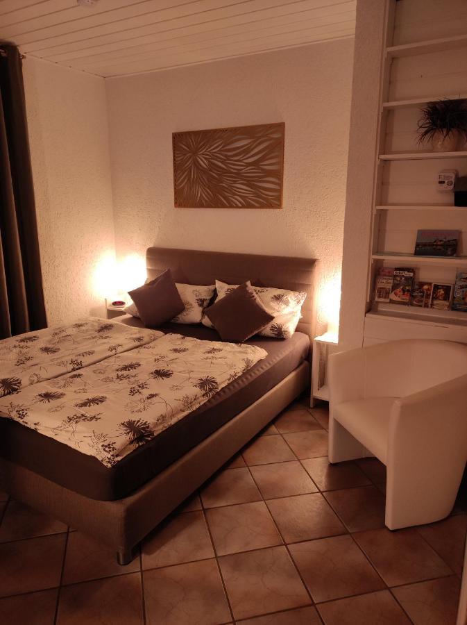 Gaeste Apartement Casa Luber Thalmassing  Extérieur photo